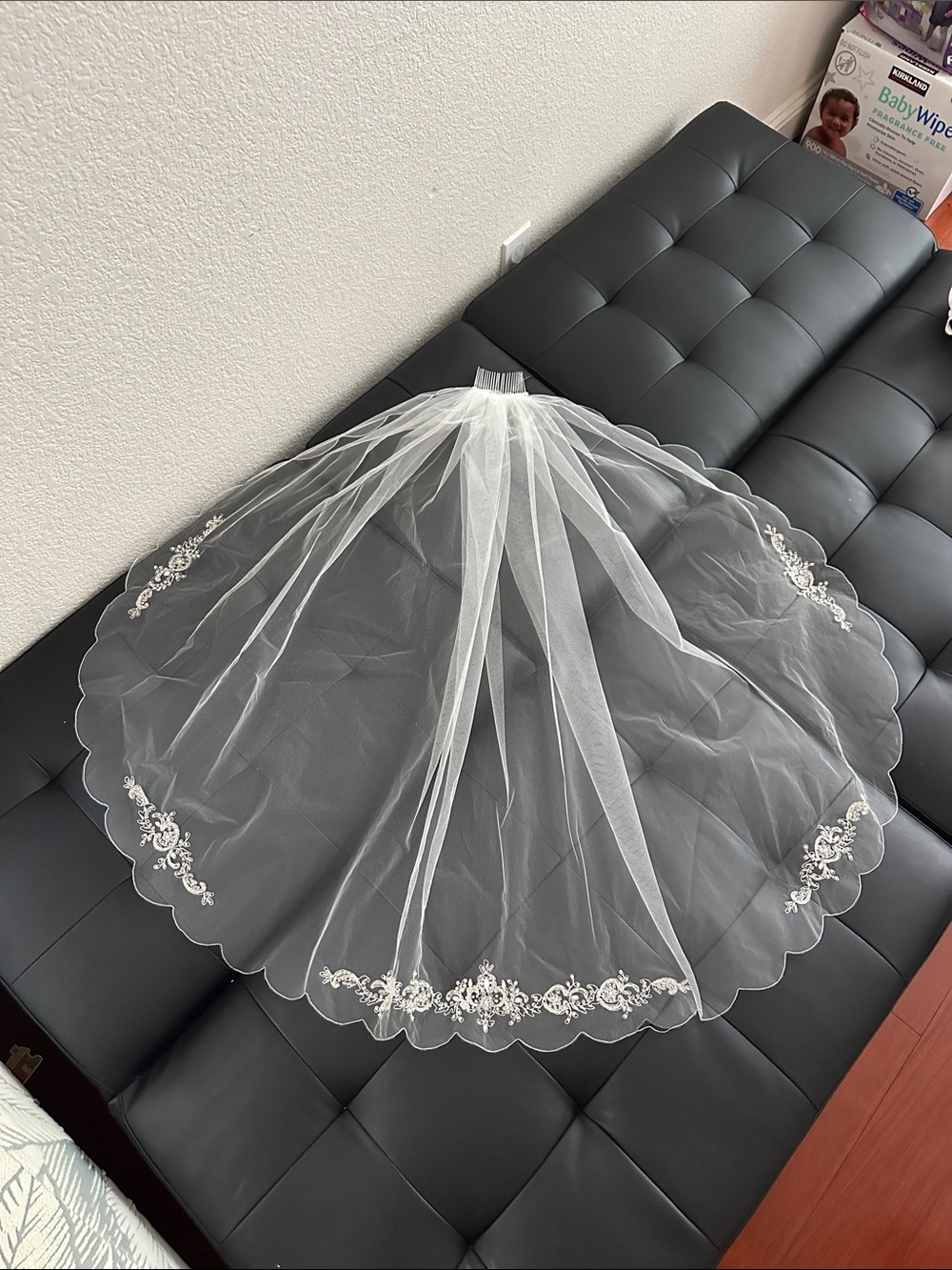 David's Bridal White Scalloped Tulle Bridal Veil with Floral Embroidery